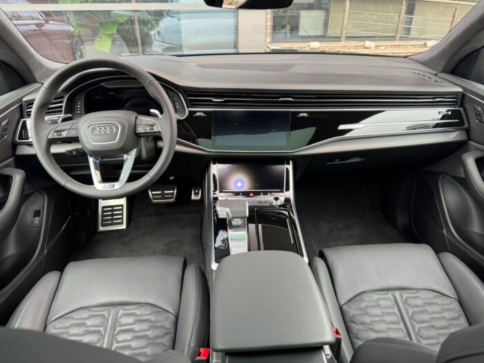 Audi RSQ8 4.0 TFSI Full Carbon - imagine 17