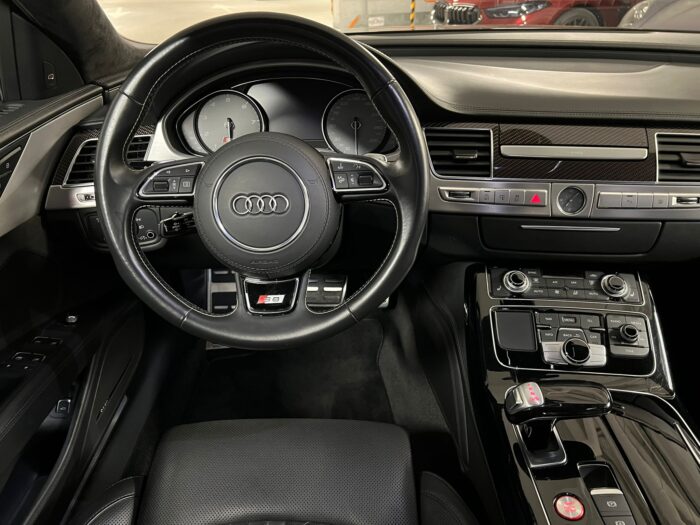 Audi S8 Plus - imagine 15