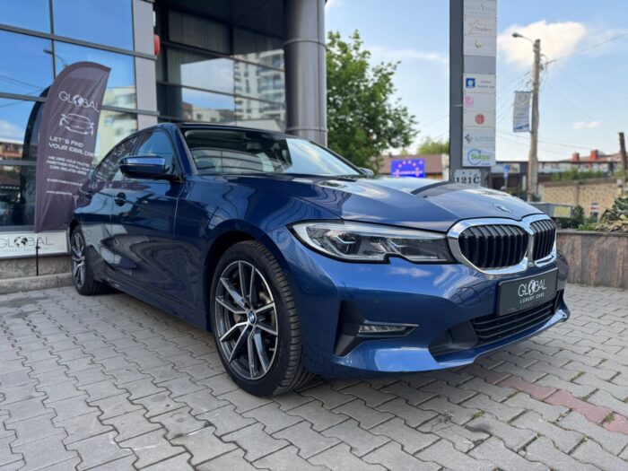 BMW 330e Luxury Line