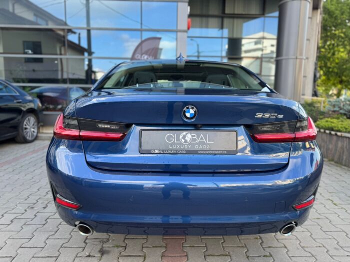 BMW 330e Luxury Line - imagine 9