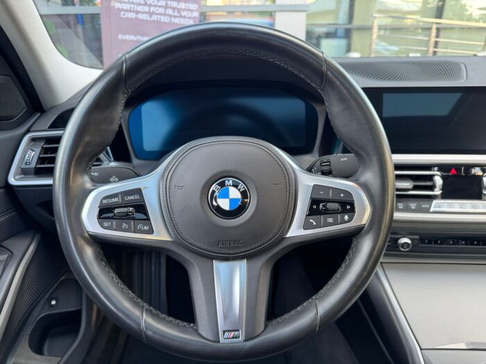 BMW 330e Luxury Line - imagine 16