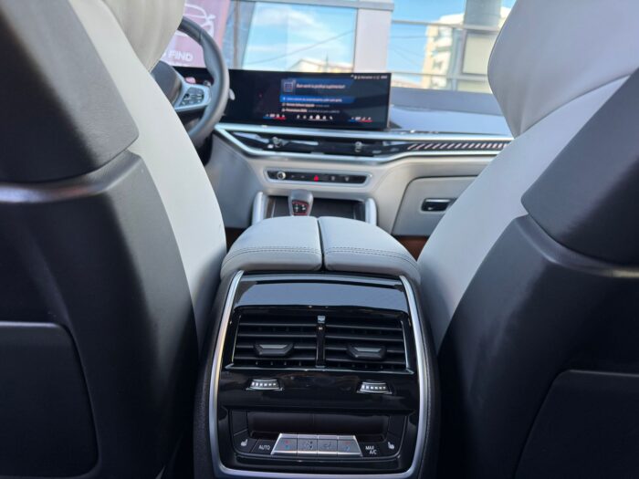 BMW X6 M Competition M-Sport - imagine 28