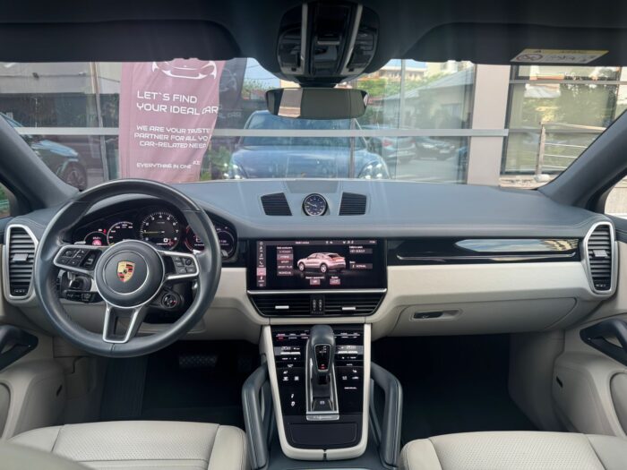 Porsche Cayenne Coupe eHybrid - imagine 17
