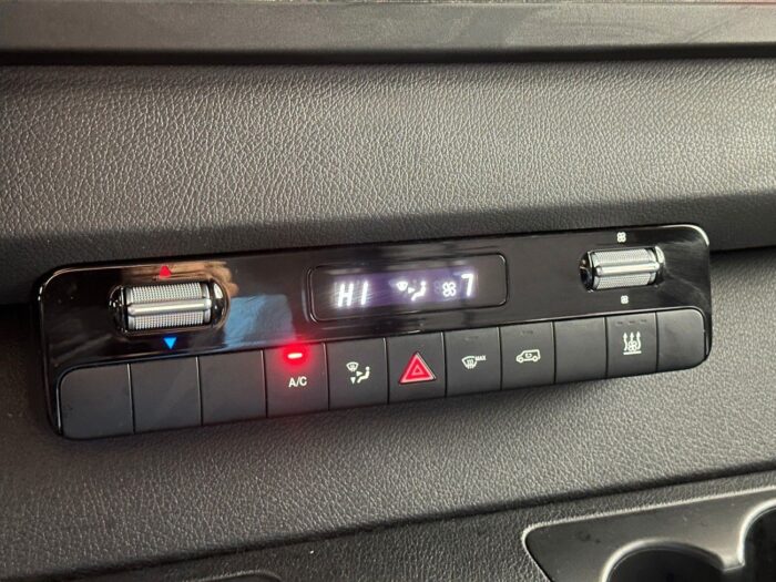 Mercedes-Benz Sprinter 314 CDI L2 - imagine 13