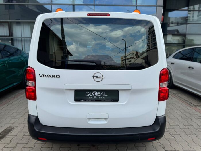 Opel Vivaro Combi 9-seater - imagine 7