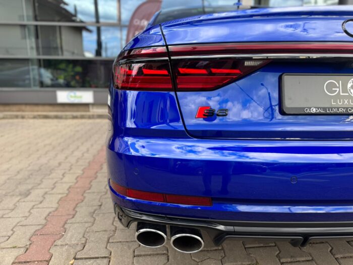 Audi S8 4.0TFSI Exclusive/Quattro - imagine 9