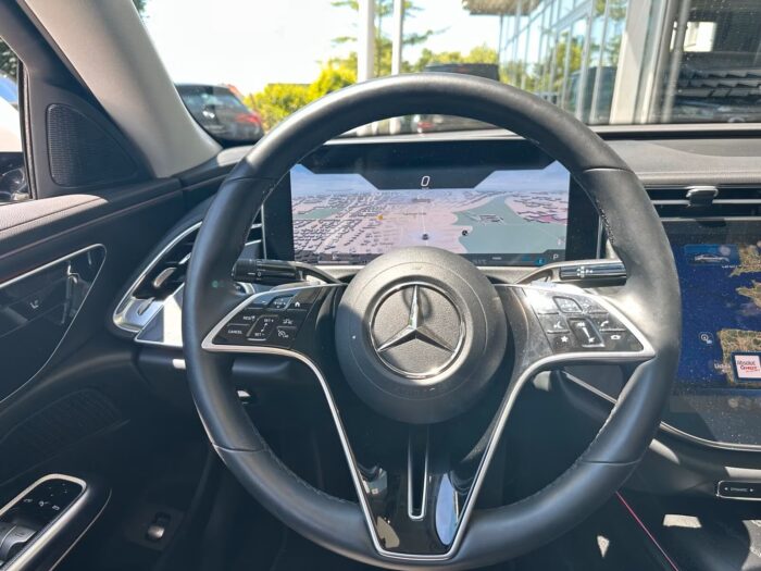 Mercedes-Benz E200e Avantgarde - imagine 11