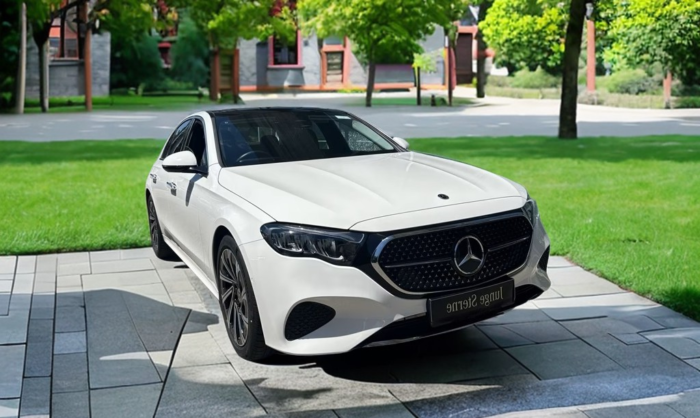 Mercedes-Benz E200e Avantgarde