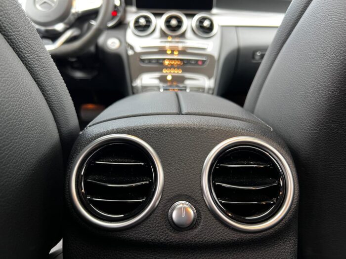 Mercedes-Benz C300de Avantgarde - imagine 21