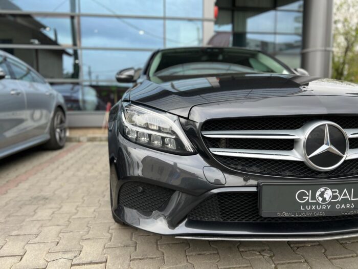 Mercedes-Benz C300de Avantgarde - imagine 4