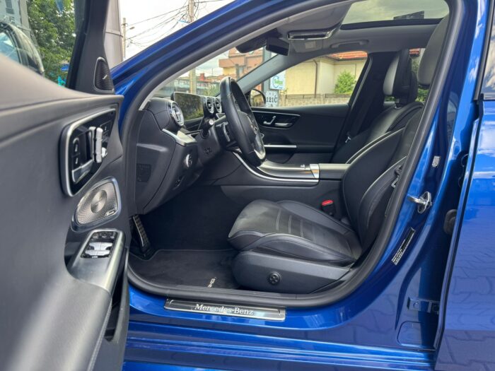 Mercedes-Benz C200 AMG 4Matic - imagine 11