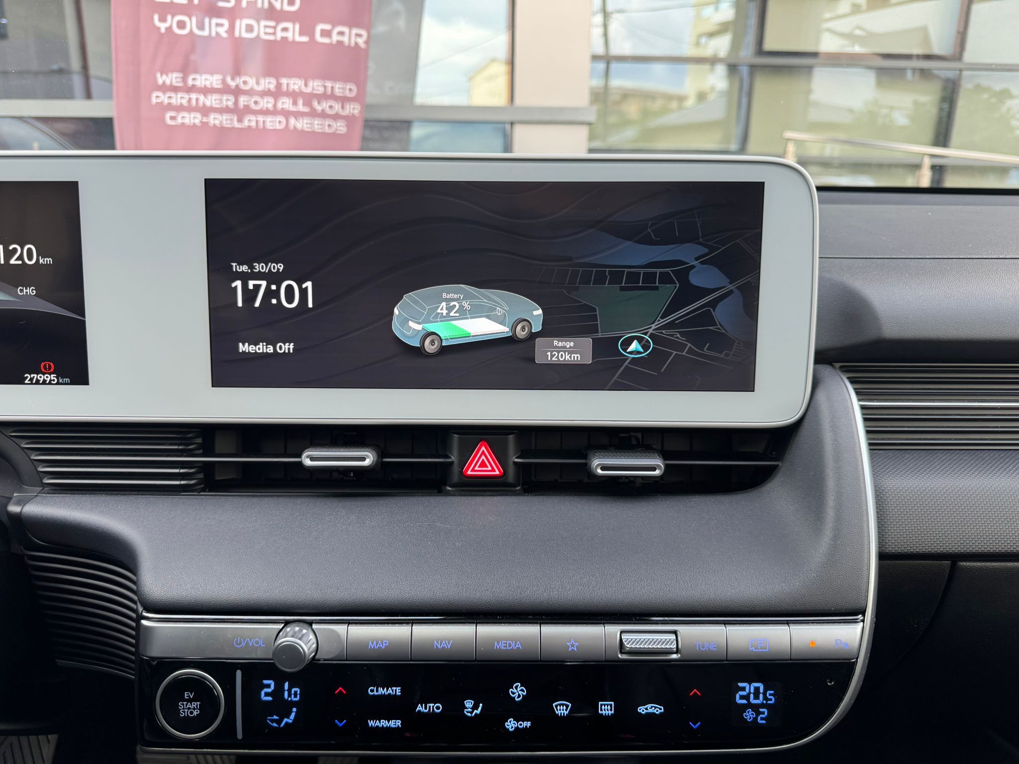 Hyundai IONIQ 5 - imagine 19