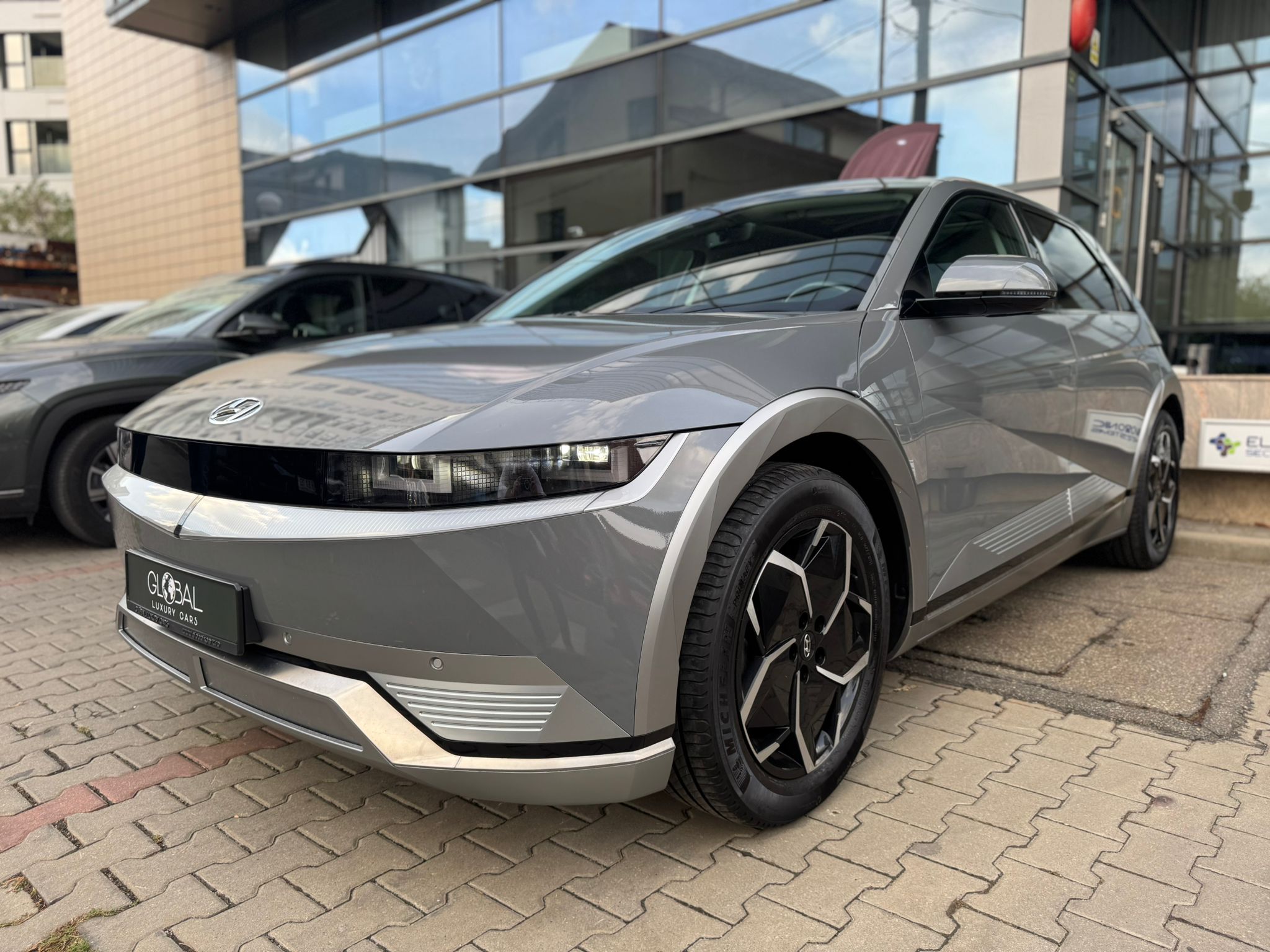 Hyundai IONIQ 5 - imagine 6