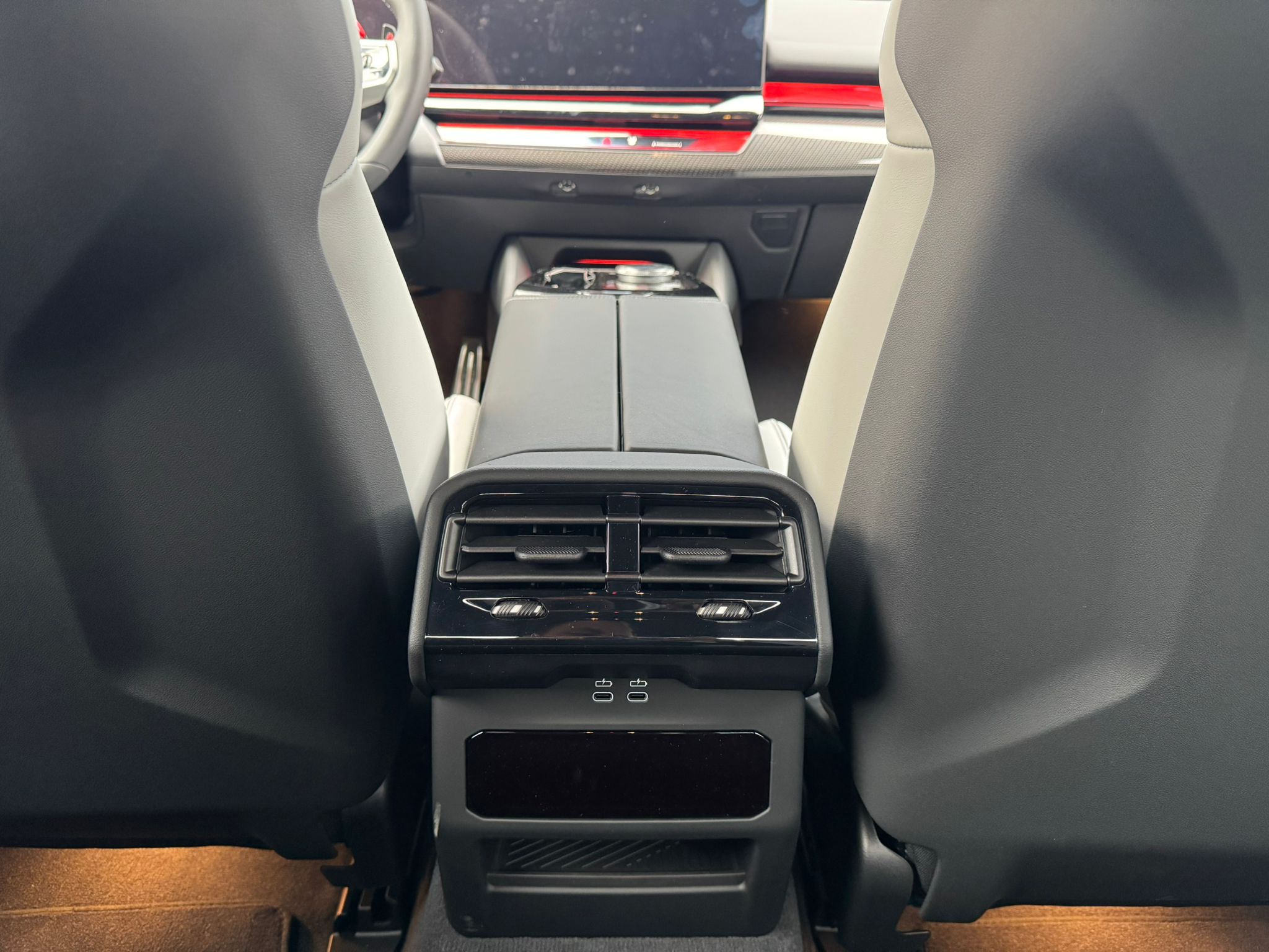 BMW M5 Limousine Carbon - imagine 27