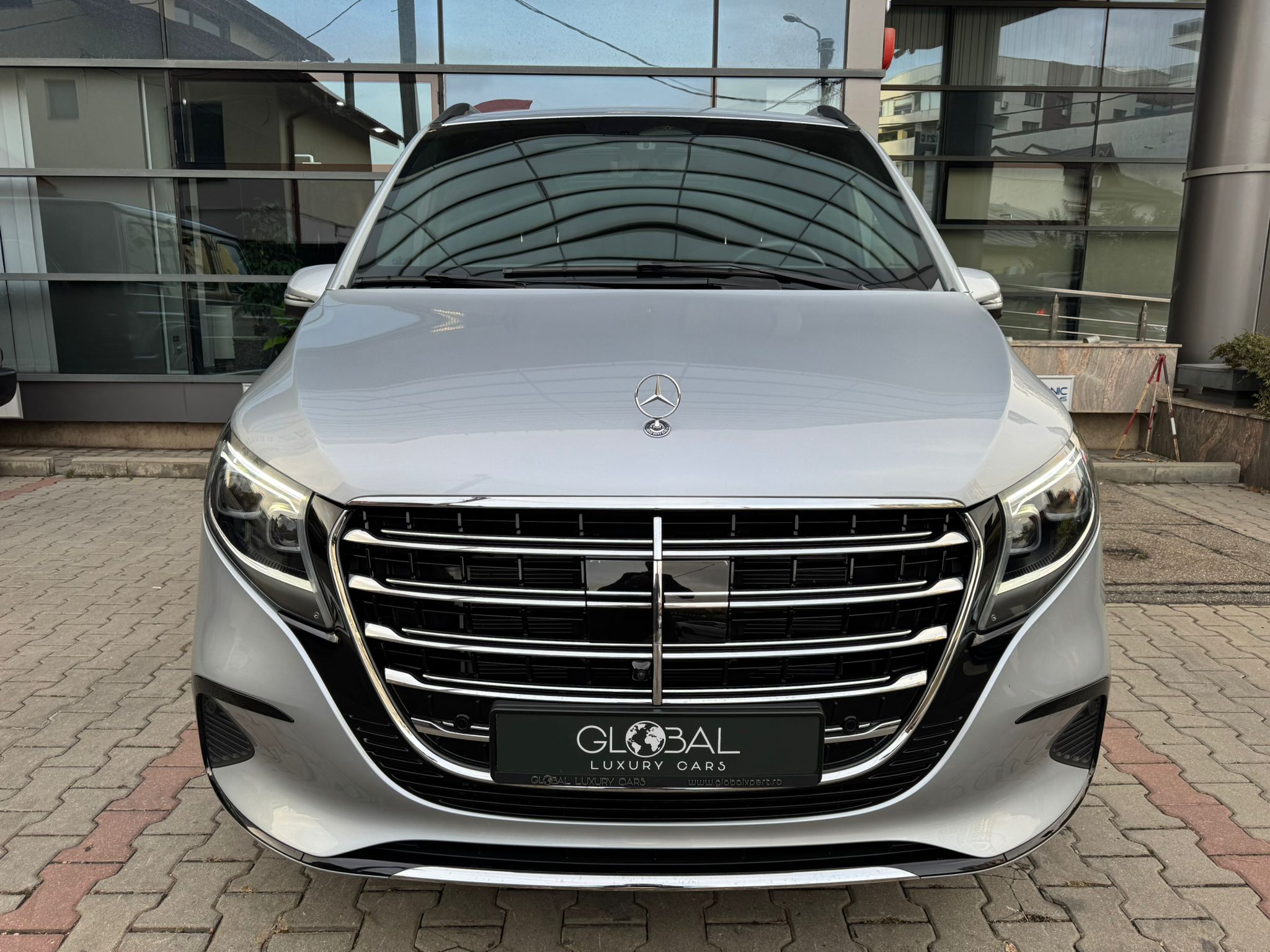 Mercedes-Benz V300d 4Matic Exclusive Long - imagine 4