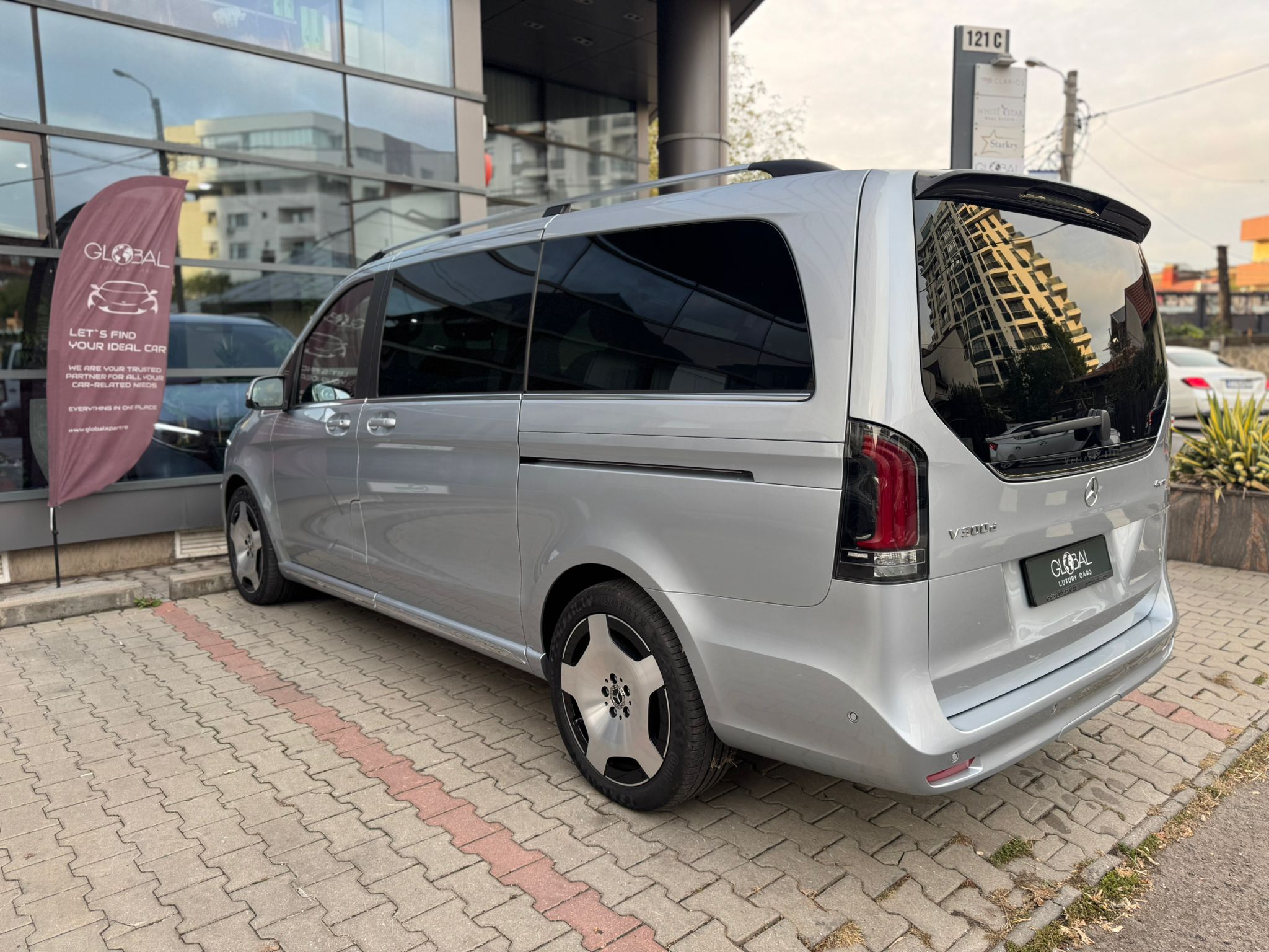 Mercedes-Benz V300d 4Matic Exclusive Long - imagine 7