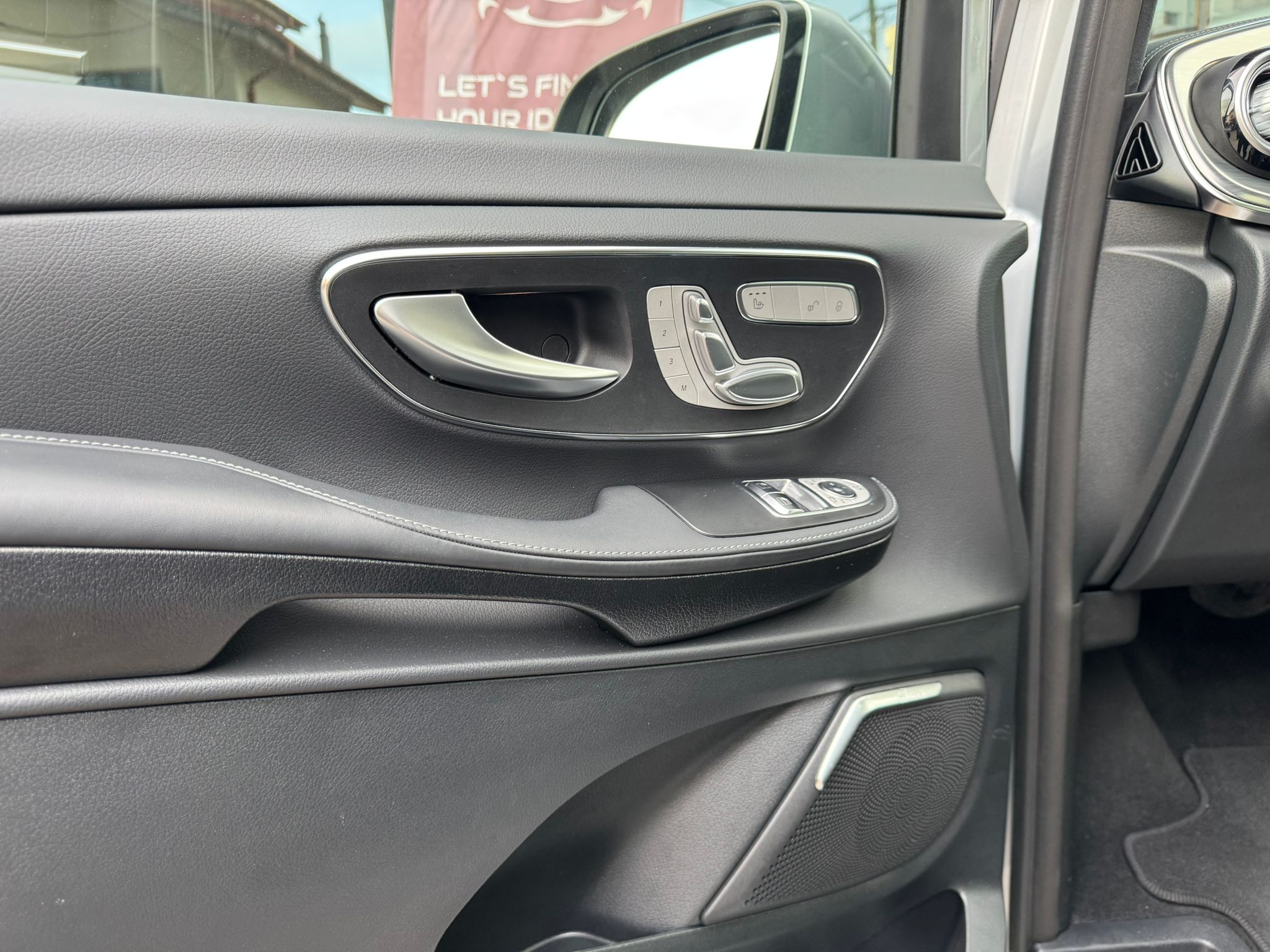 Mercedes-Benz V300d 4Matic Exclusive Long - imagine 16