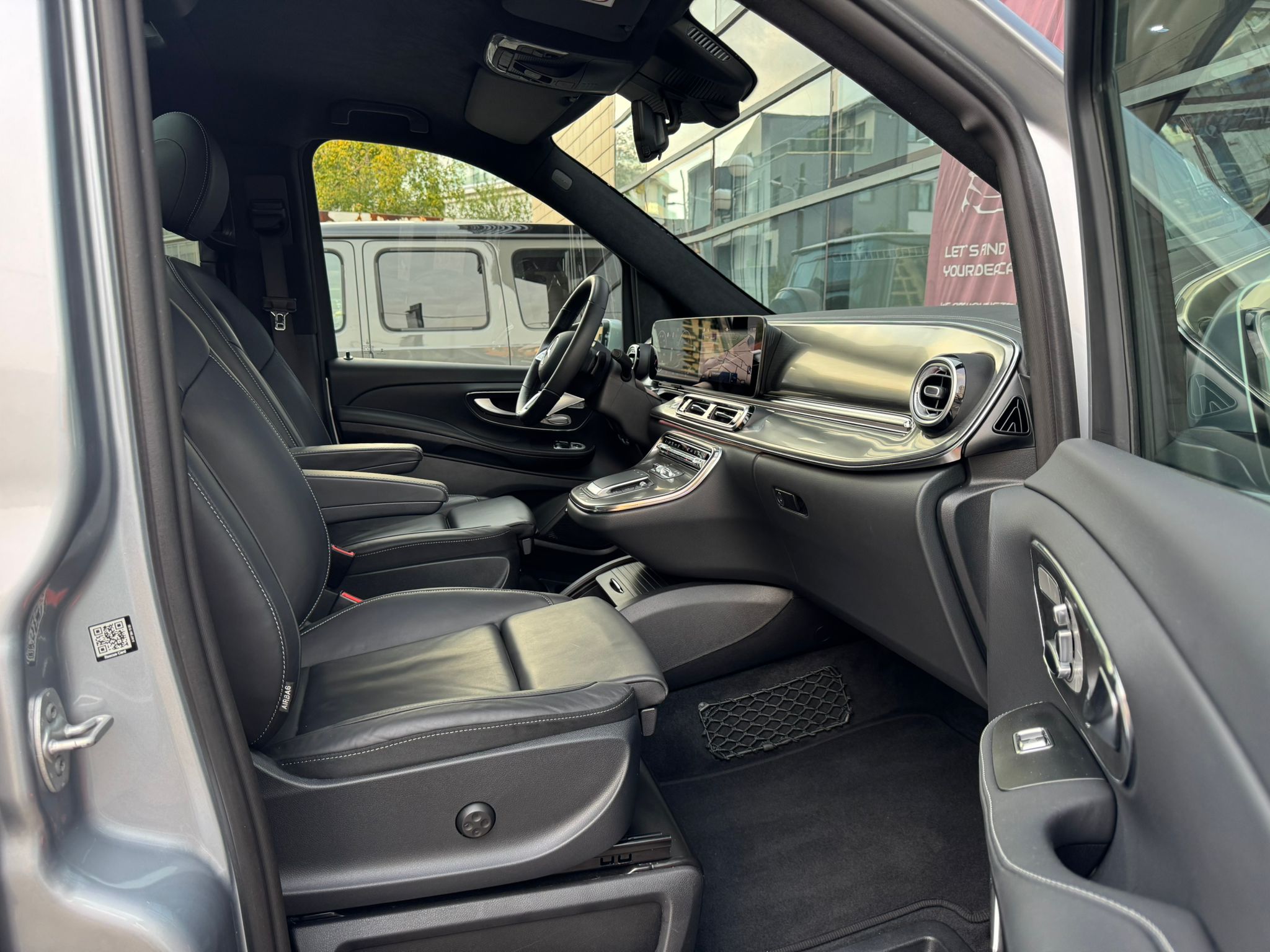 Mercedes-Benz V300d 4Matic Exclusive Long - imagine 18