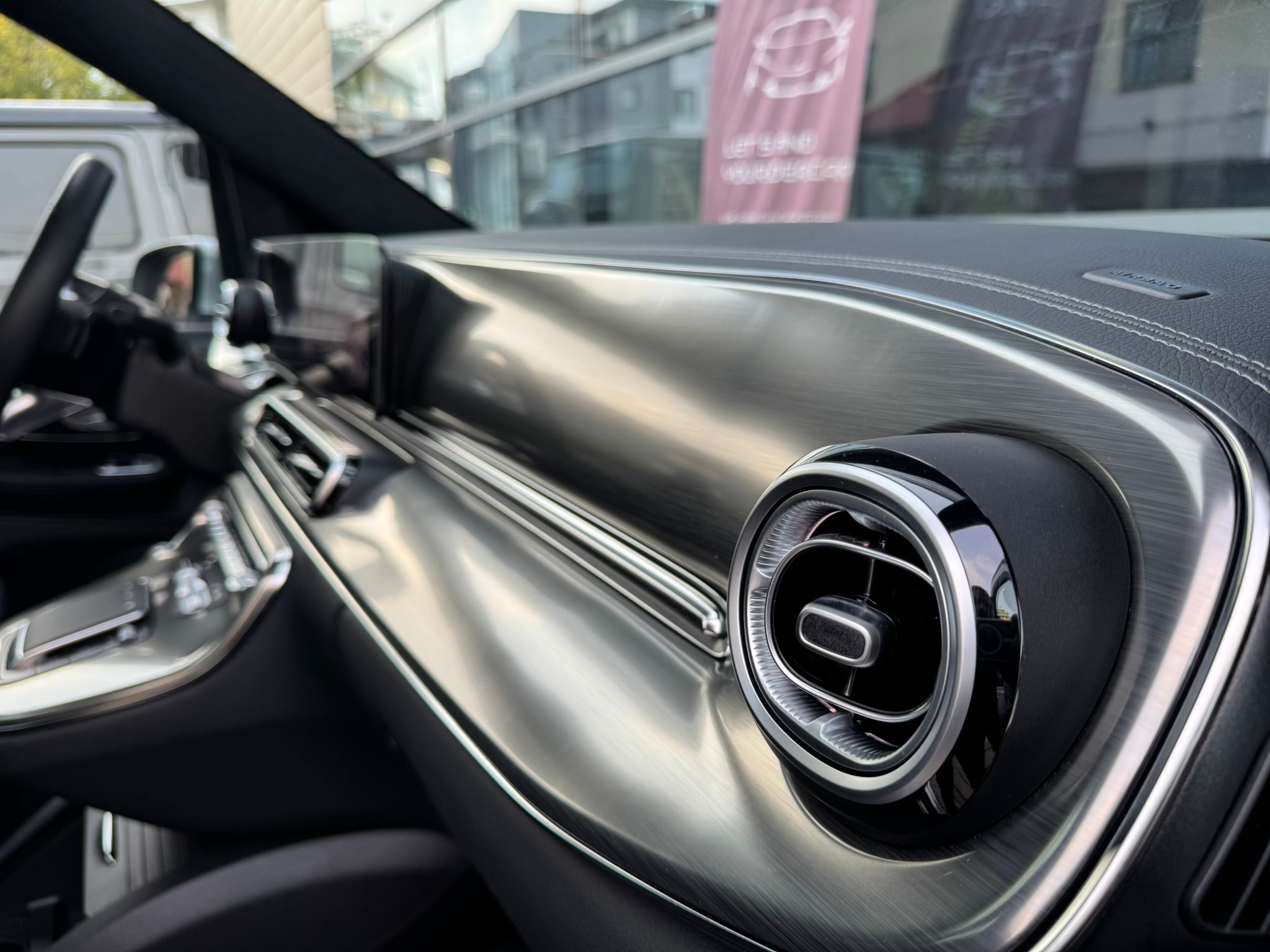 Mercedes-Benz V300d 4Matic Exclusive Long - imagine 23