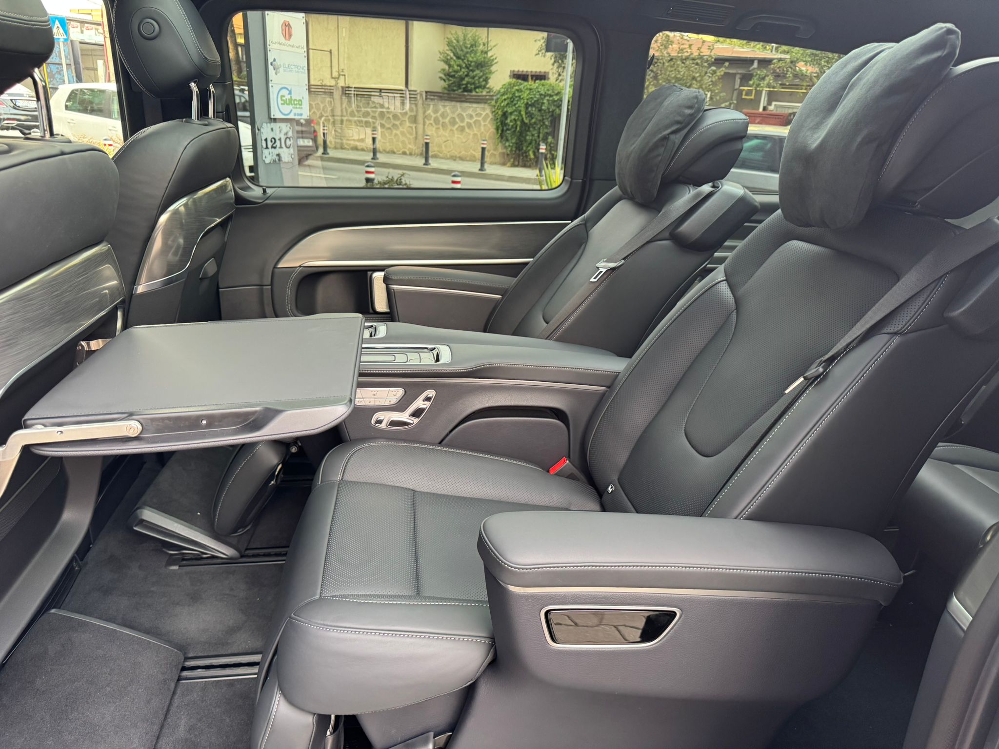 Mercedes-Benz V300d 4Matic Exclusive Long - imagine 24