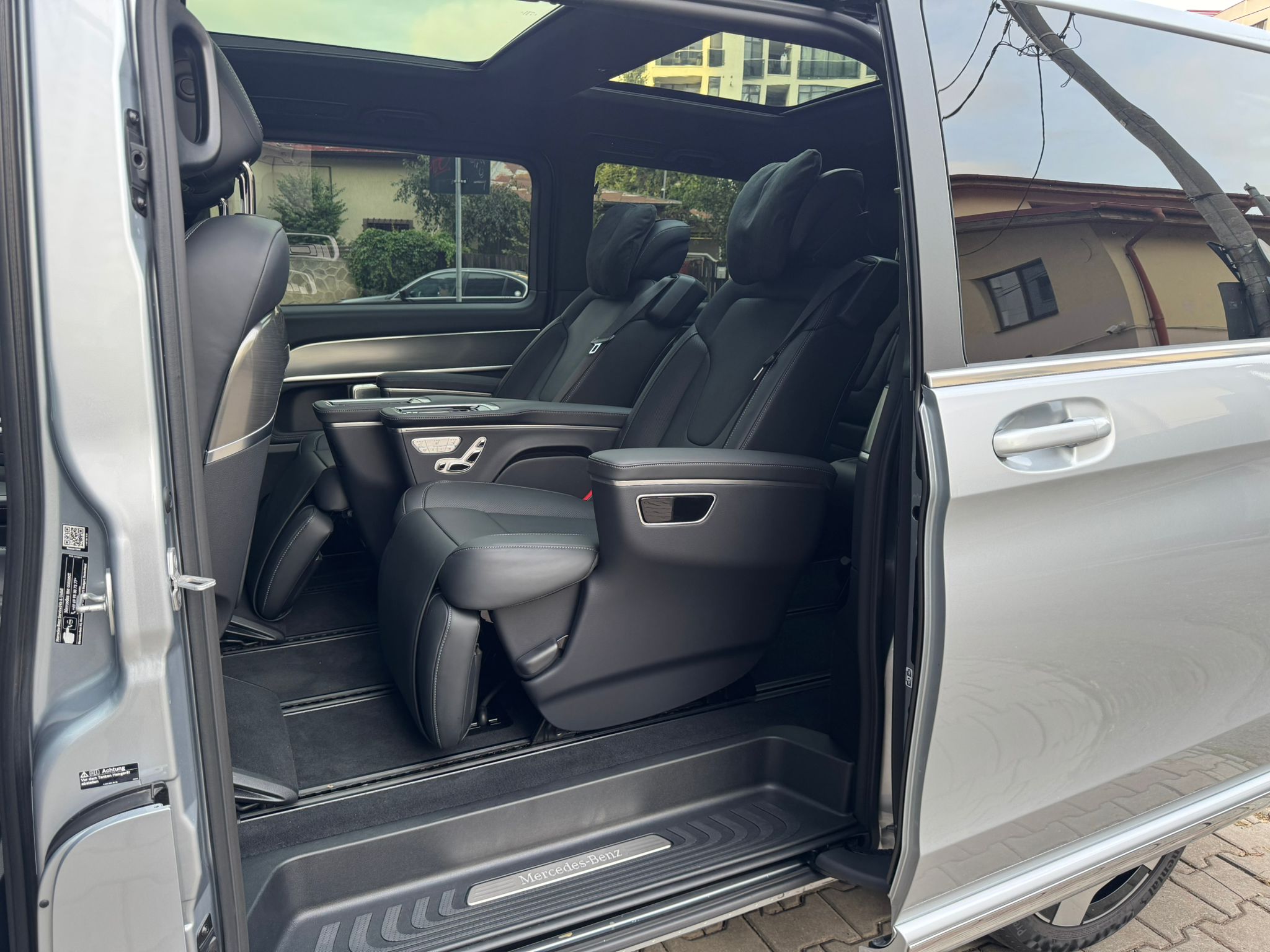 Mercedes-Benz V300d 4Matic Exclusive Long - imagine 25