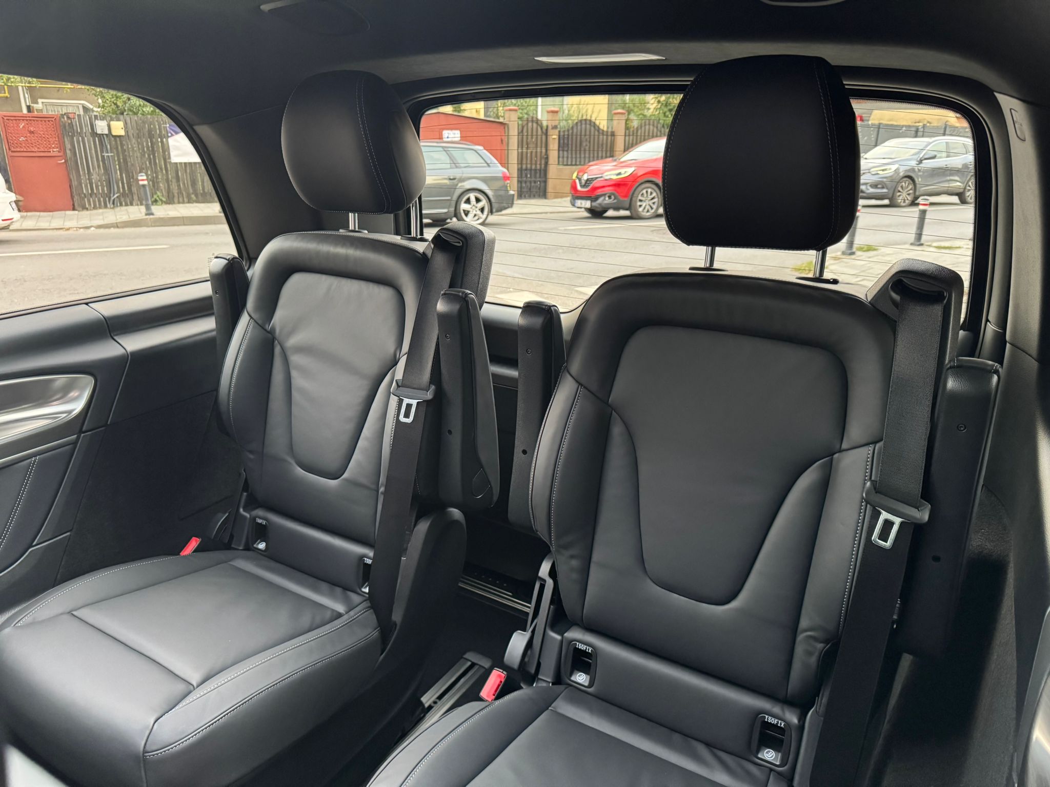 Mercedes-Benz V300d 4Matic Exclusive Long - imagine 33