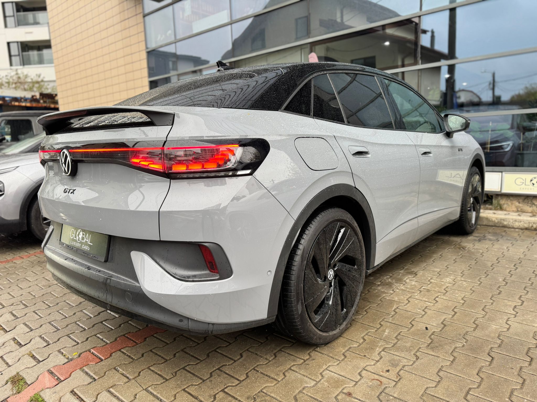 Volkswagen ID.5 GTX - imagine 7