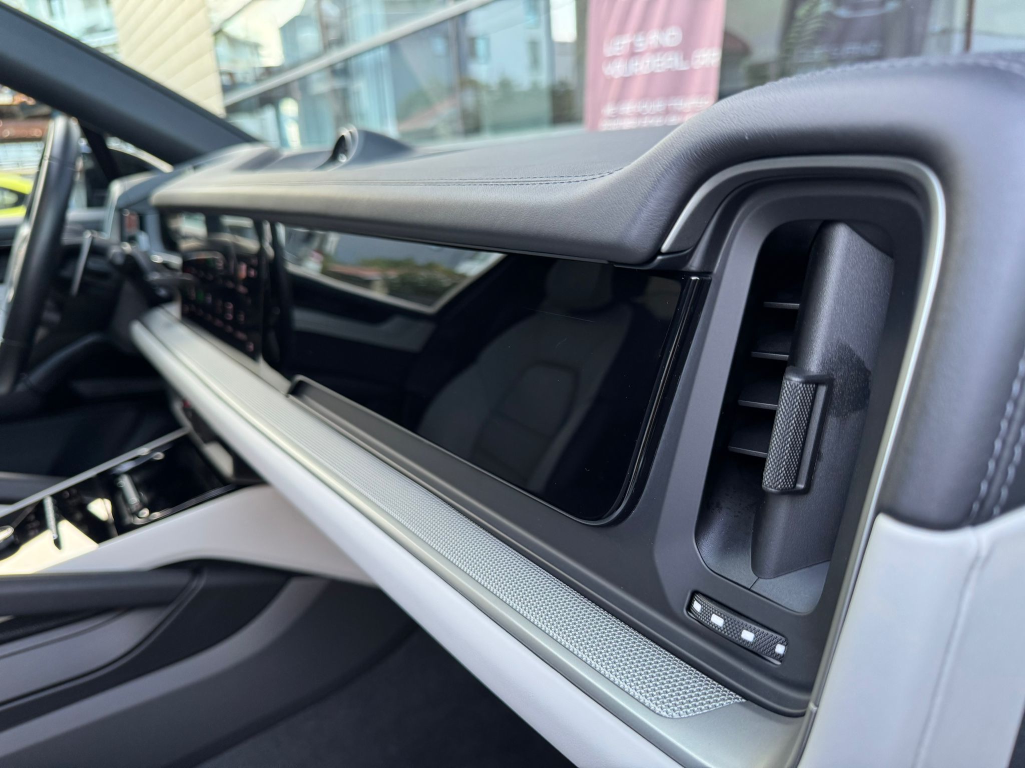 Porsche Cayenne E-Hybrid Coupe - imagine 26