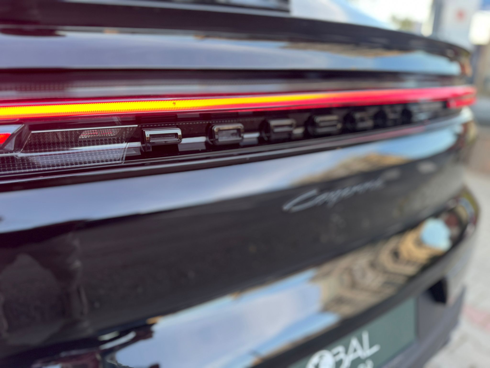 Porsche Cayenne E-Hybrid Coupe - imagine 13