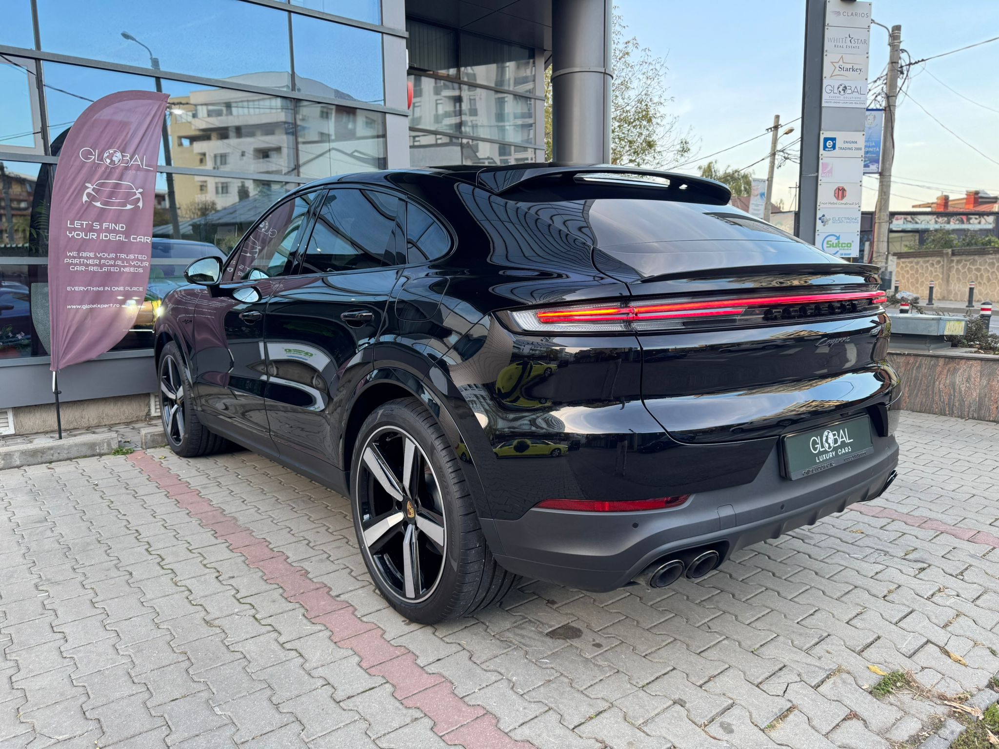 Porsche Cayenne E-Hybrid Coupe - imagine 9