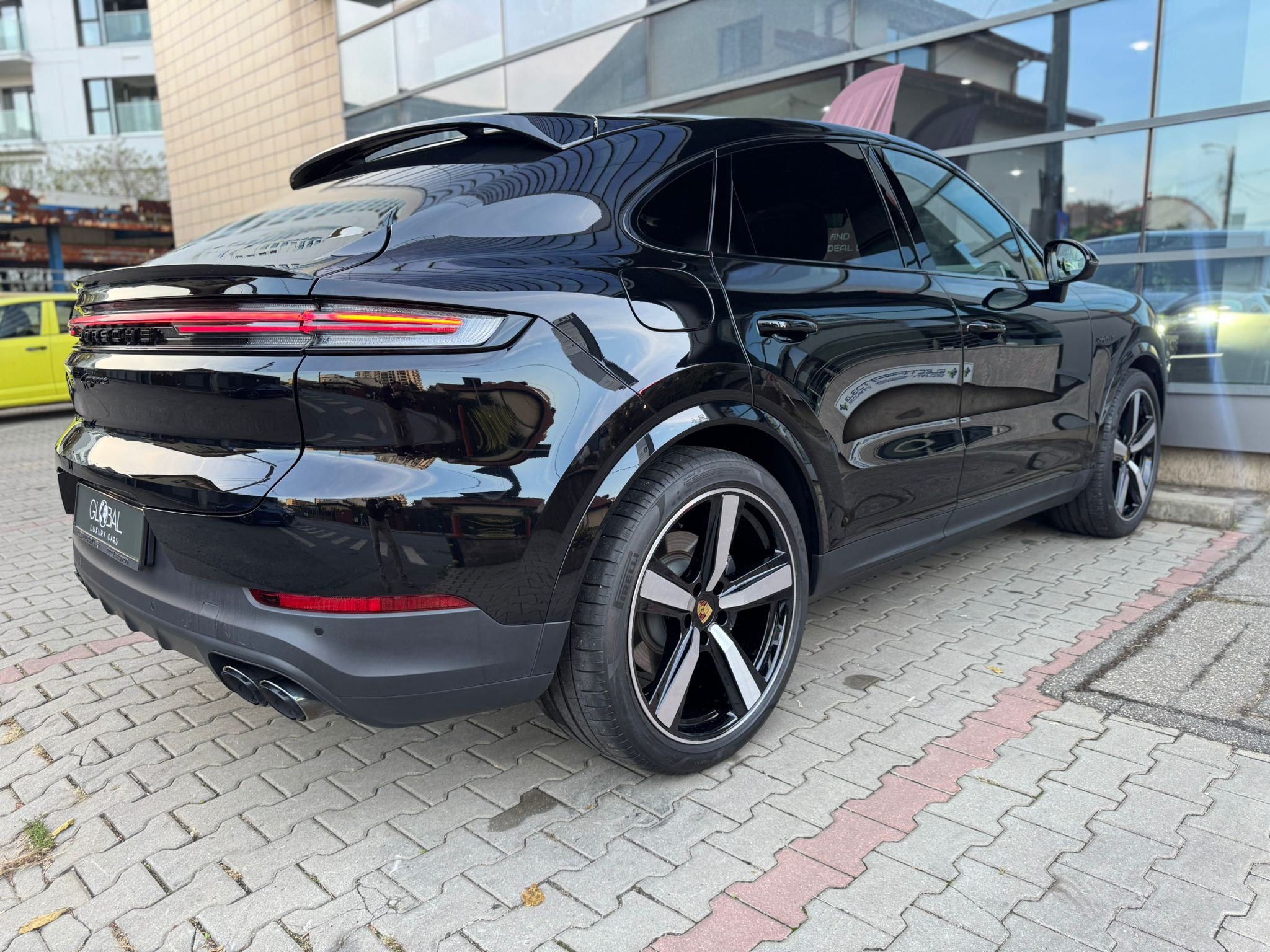 Porsche Cayenne E-Hybrid Coupe - imagine 11