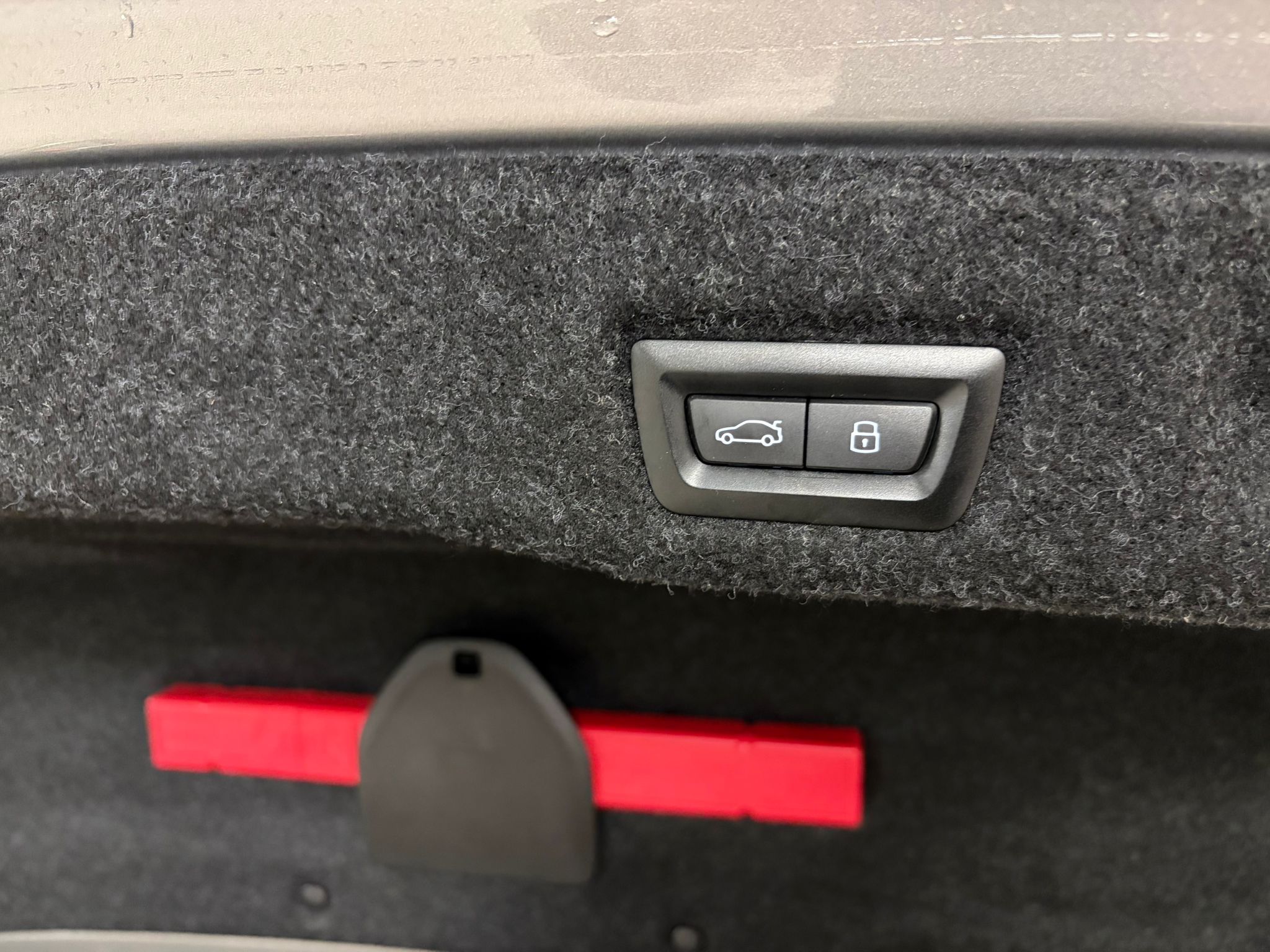 BMW 520D xDrive M-Sport - imagine 28