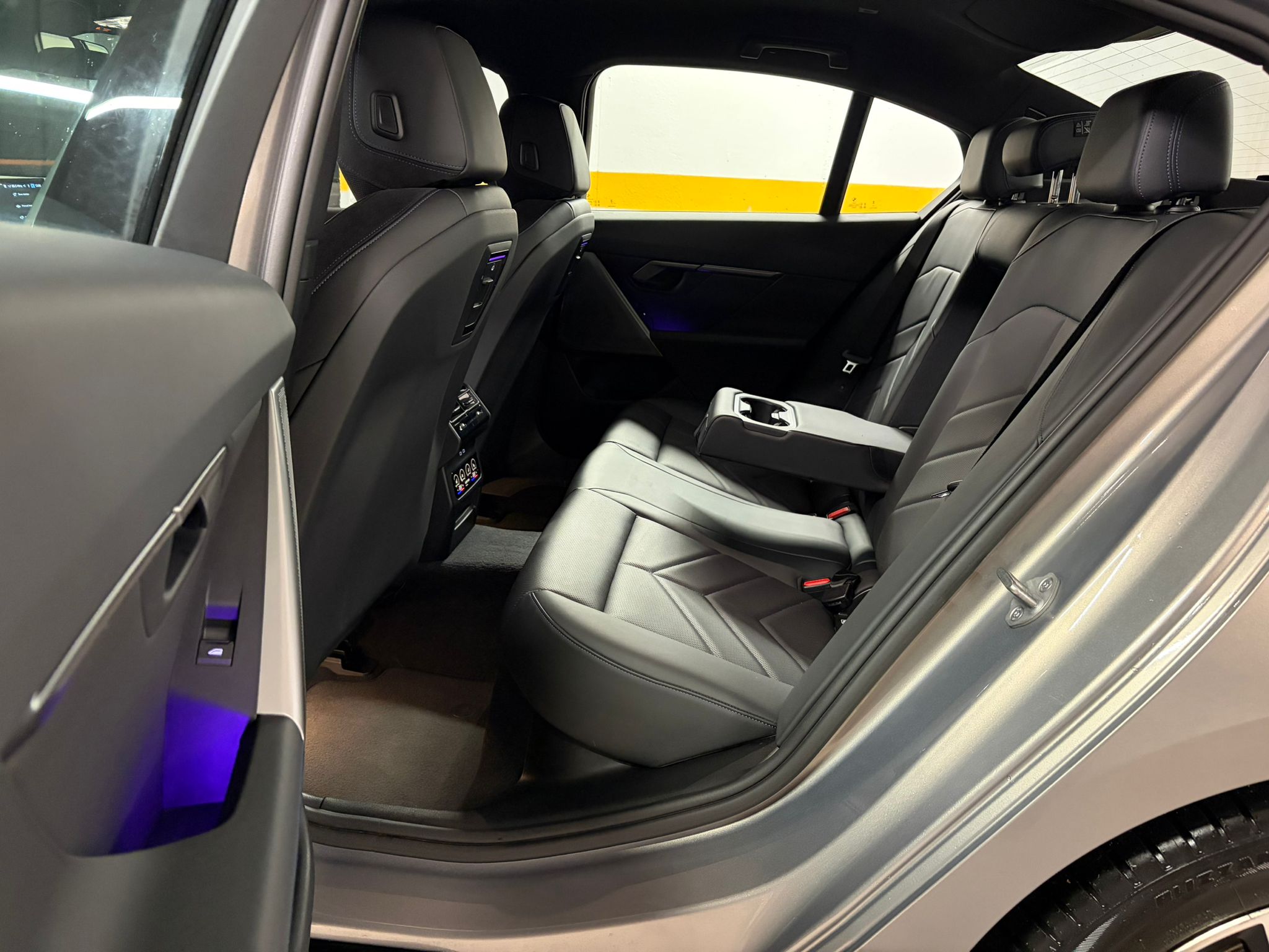 BMW 520D xDrive M-Sport - imagine 25